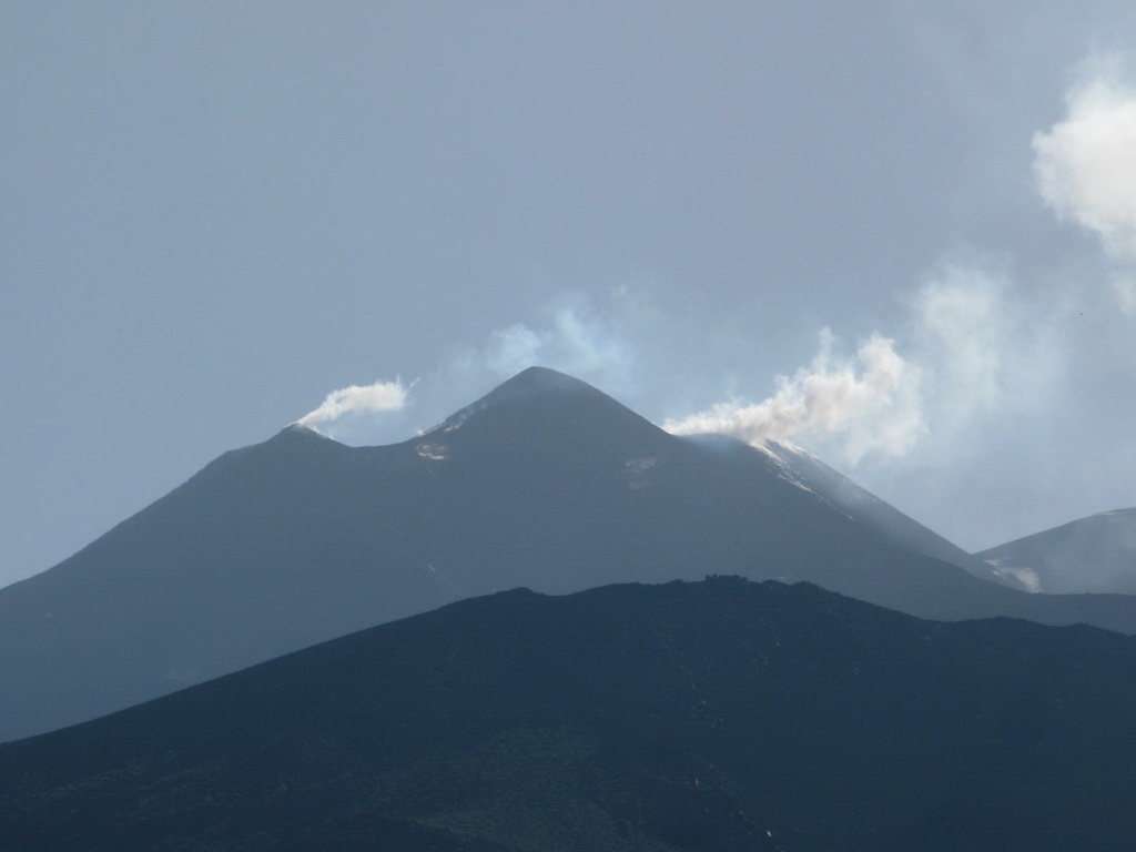 sicilska-sopka-etna-monti-sartorius-1770m-